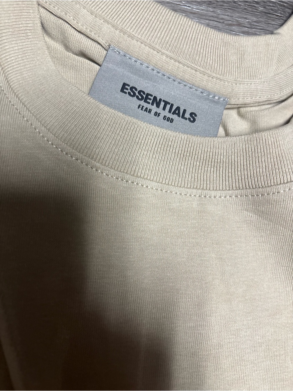Fw21 fear of god essentials Linen tee - Picture 3 of 6